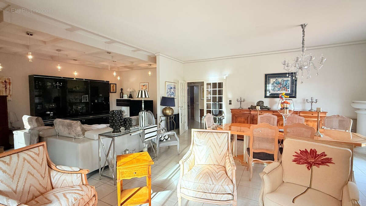 Maison à CARCASSONNE