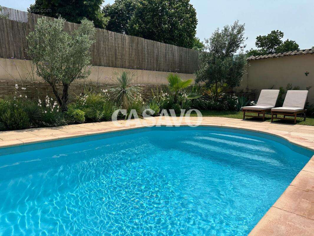 Maison à SALAISE-SUR-SANNE