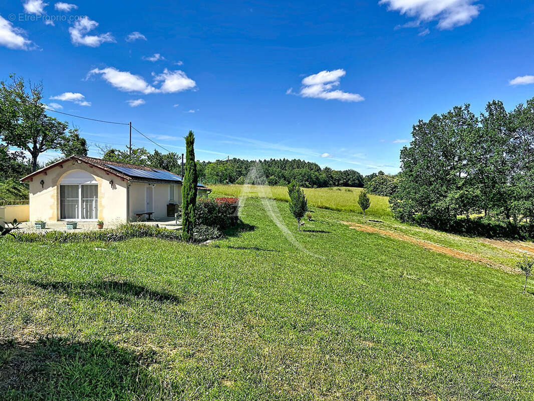 Maison de plain pied Prayssac, 2 chambres, vue campagne - photo 9