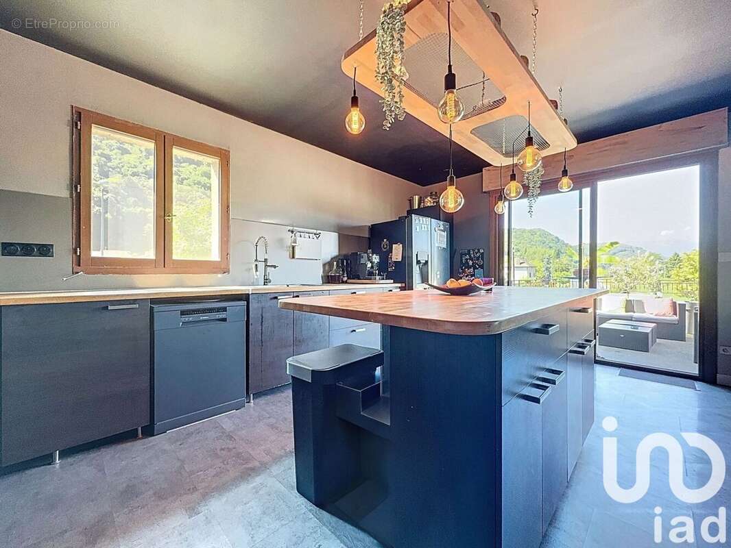 Photo 2 - Maison à GIERES