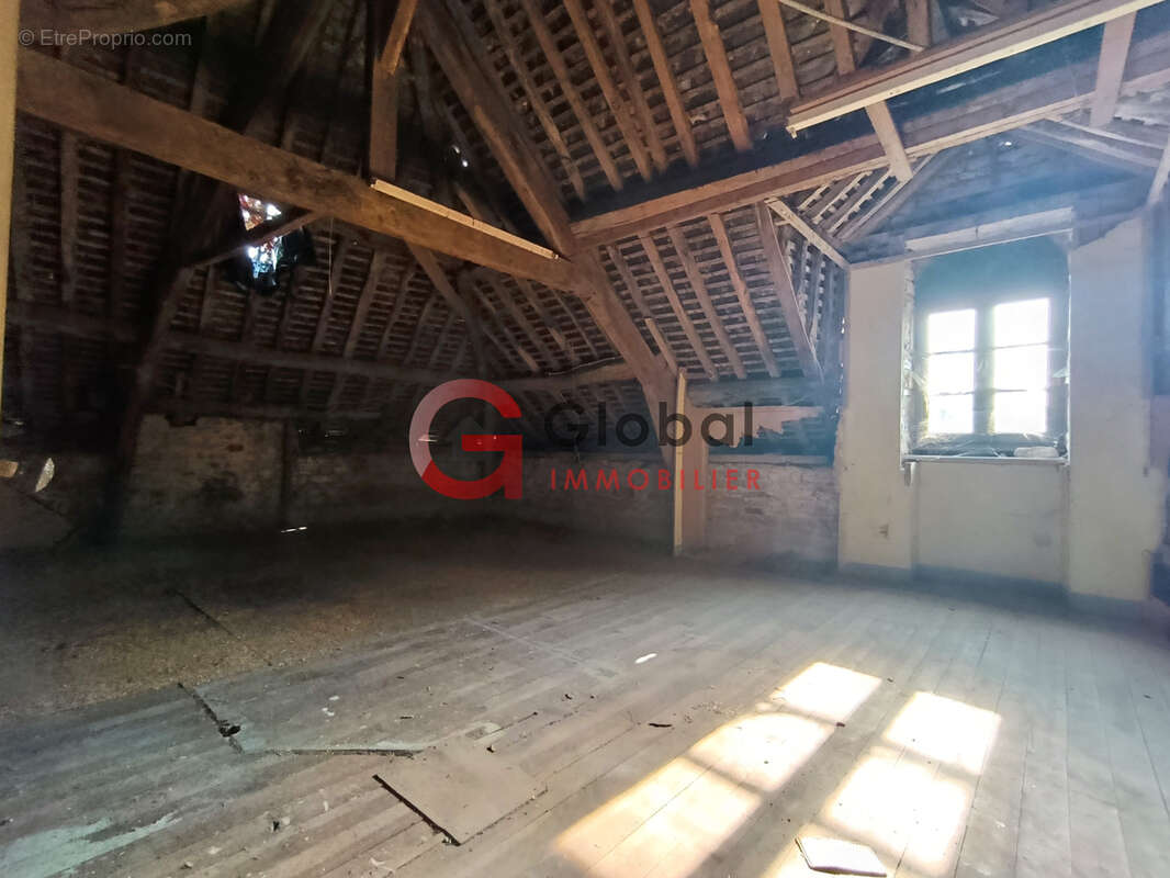 Maison de ville en pierre avec un grand garage à 15 min de Fougères et 10 min d'Ernée - photo 14