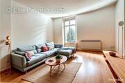 Appartement à SAINT-ETIENNE-DE-MONTLUC