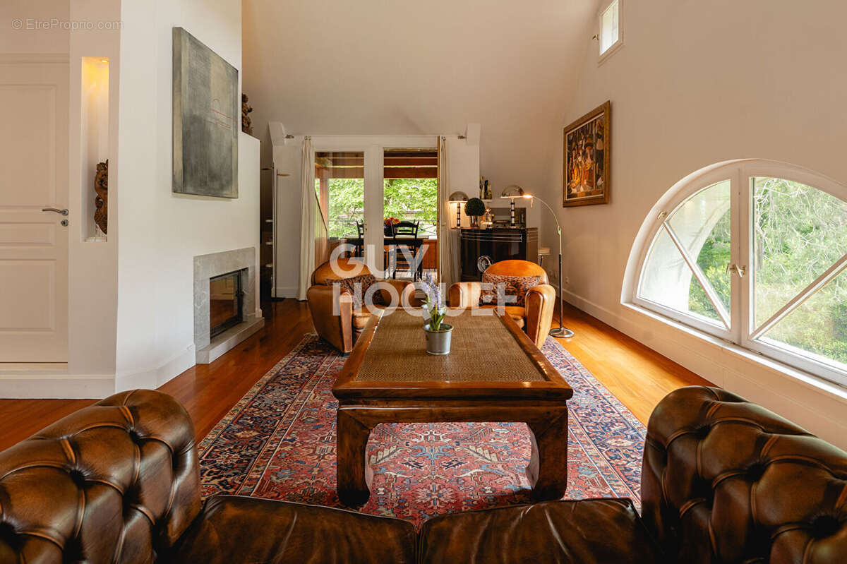 Appartement à SEVRIER