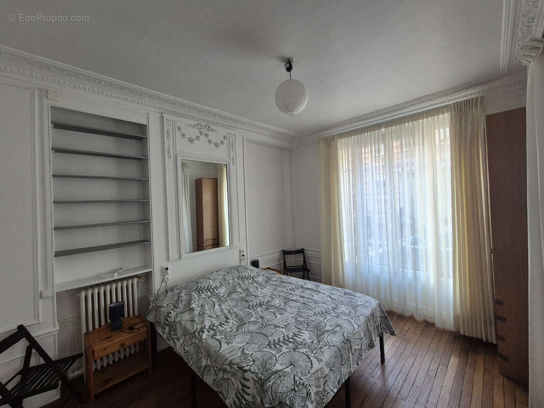 Commerce à PARIS-15E