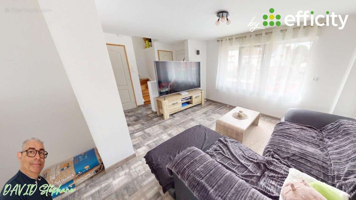 Maison 91 m² à Aulnoye-Aymeries  - photo 2