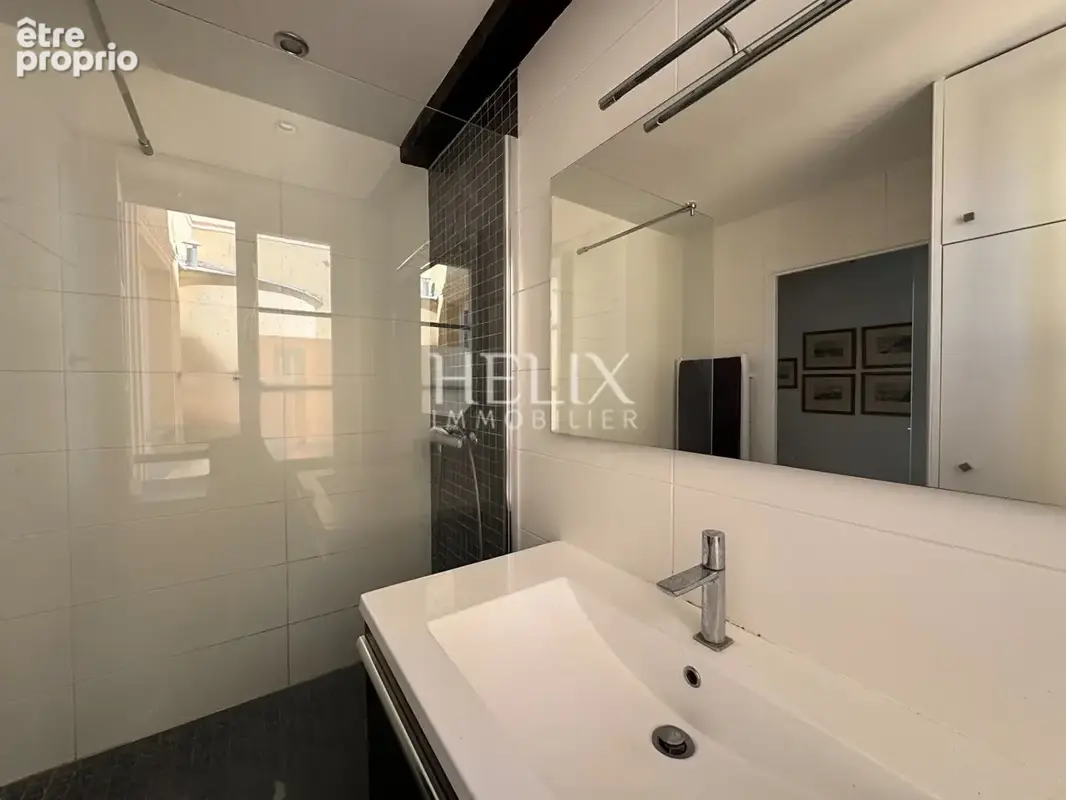 Appartement avec le charme de l'ancien en plein coeur de Saint Germain En Laye 3 pièce(s) 62.76M2. - photo 7