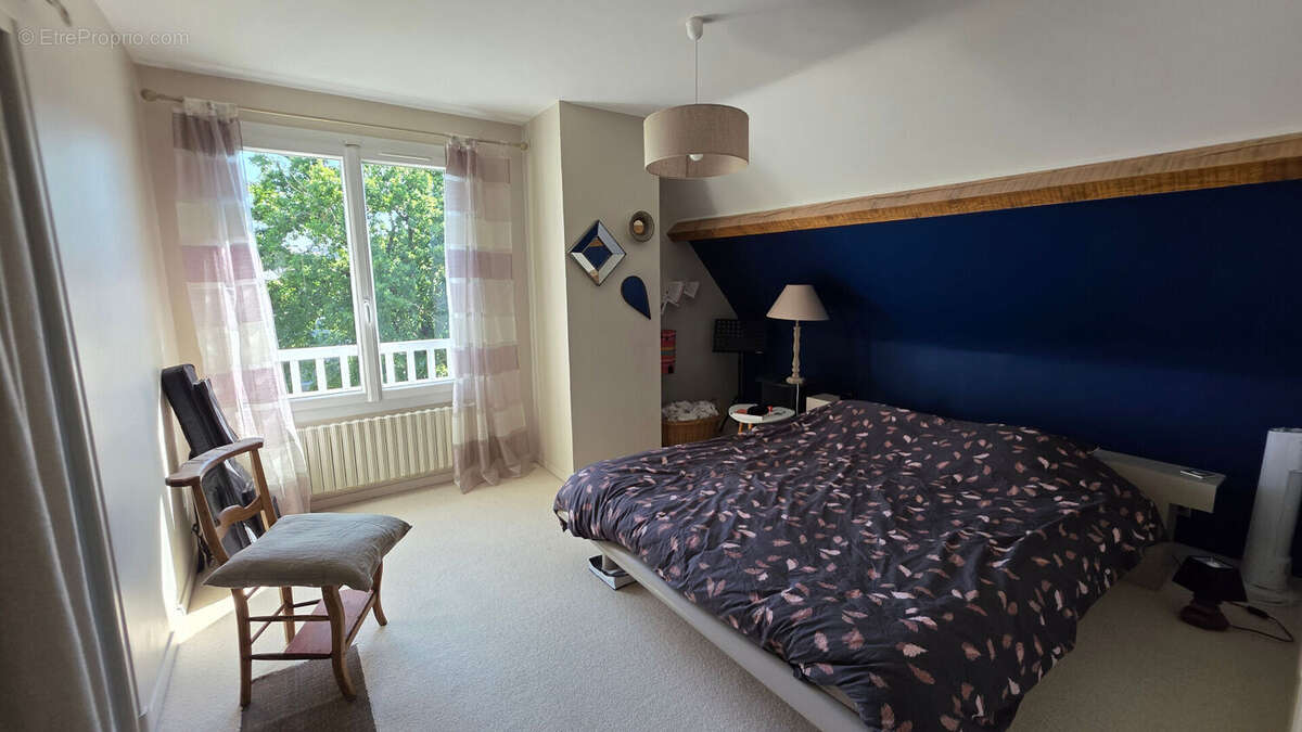 Maison t5/6 à Rodez - photo 8
