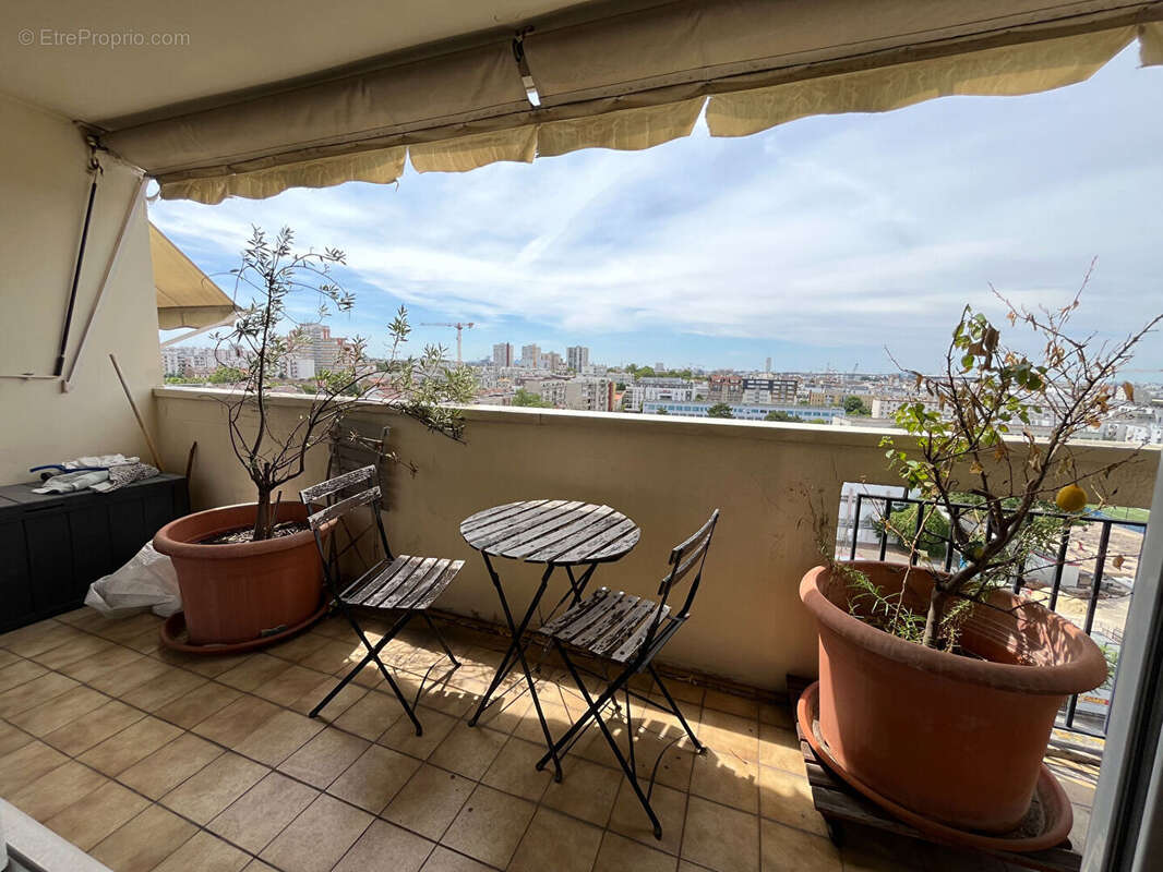 Appartement à AUBERVILLIERS