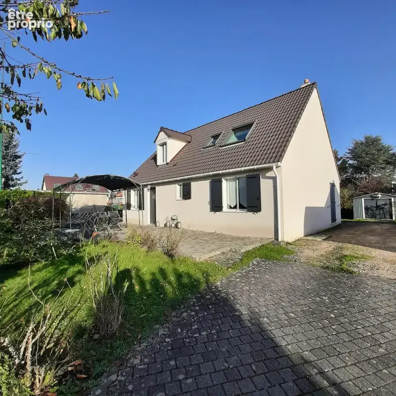 Photo Maison à Pecqueuse au prix de 368 000€