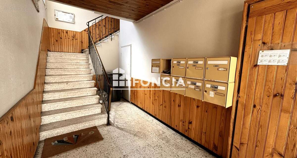 Appartement à LUNEL