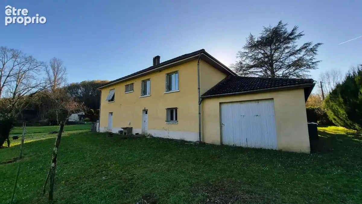 Maison avec 1.2ha, commerces et école accessibles à pied - photo 15