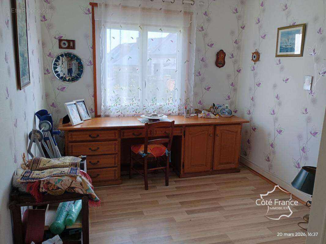 Maison à SAINS-RICHAUMONT