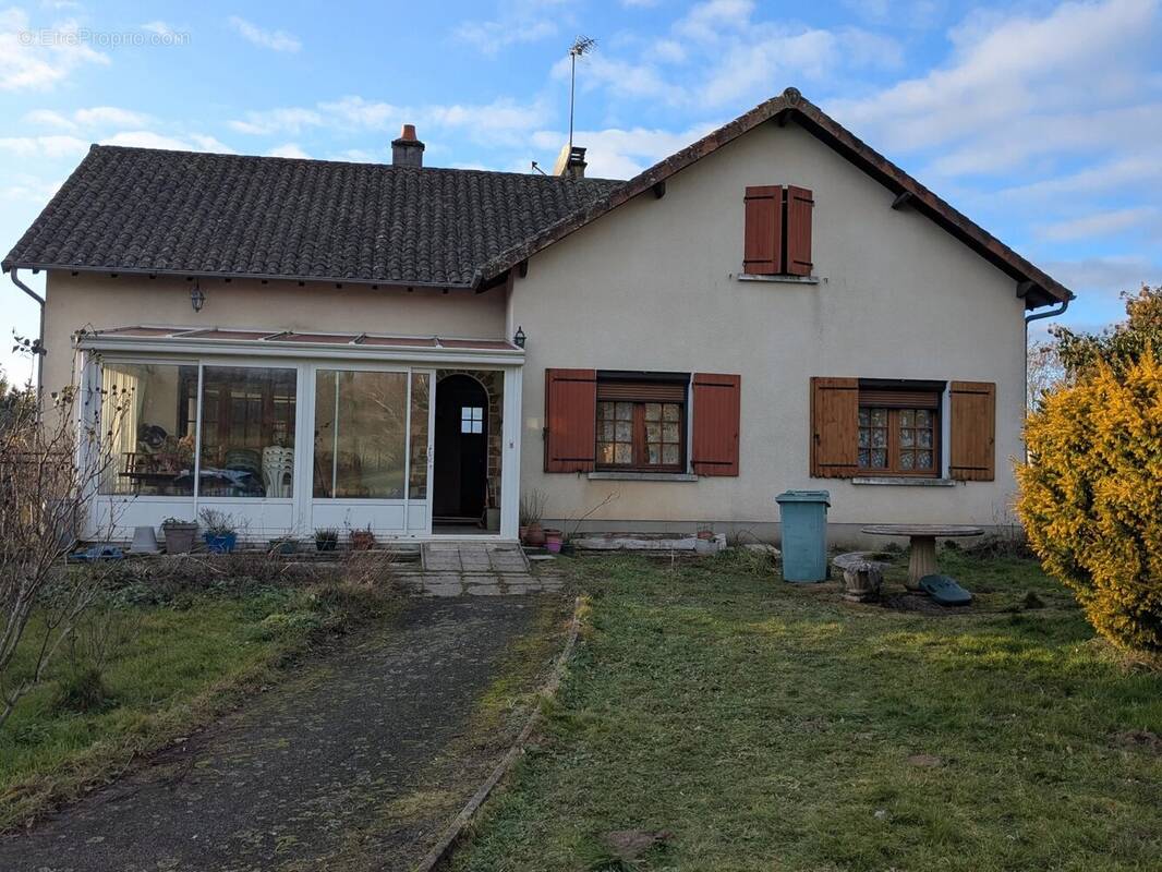 Maison à SAINT-BAZILE