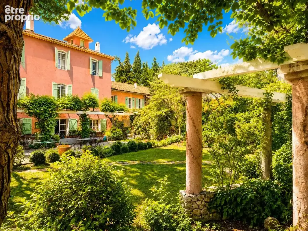 Maison à ORGON