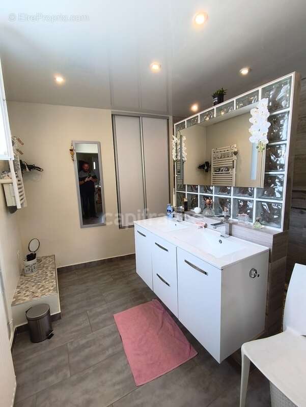Maison familiale de 140 m² avec jardin clos – 5 chambres – Broyes (51120), à proximité de Sézanne - photo 18