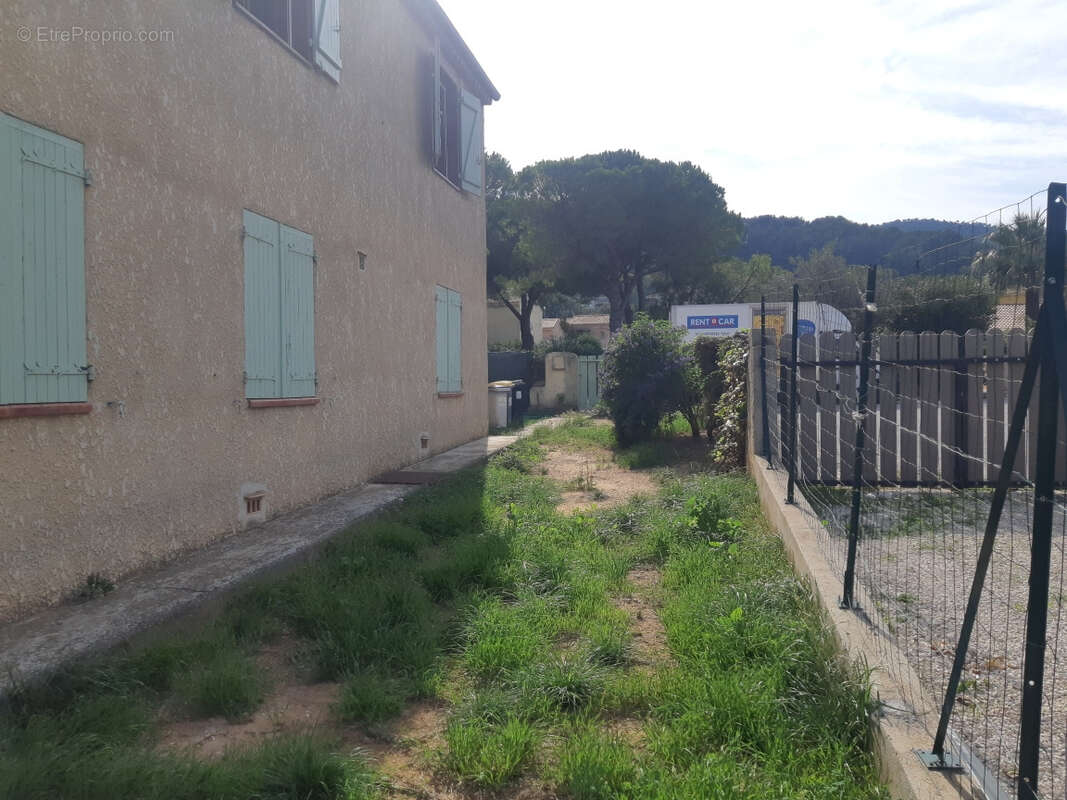 Appartement à HYERES