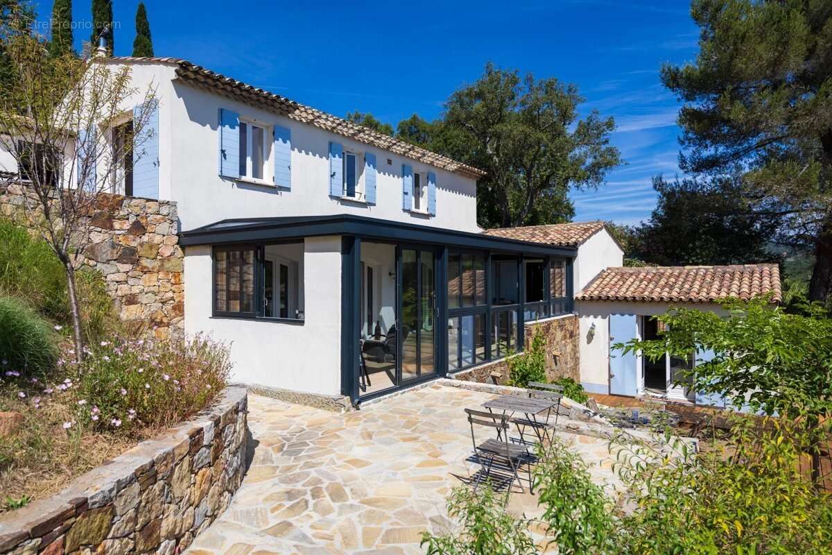 Maison à COGOLIN