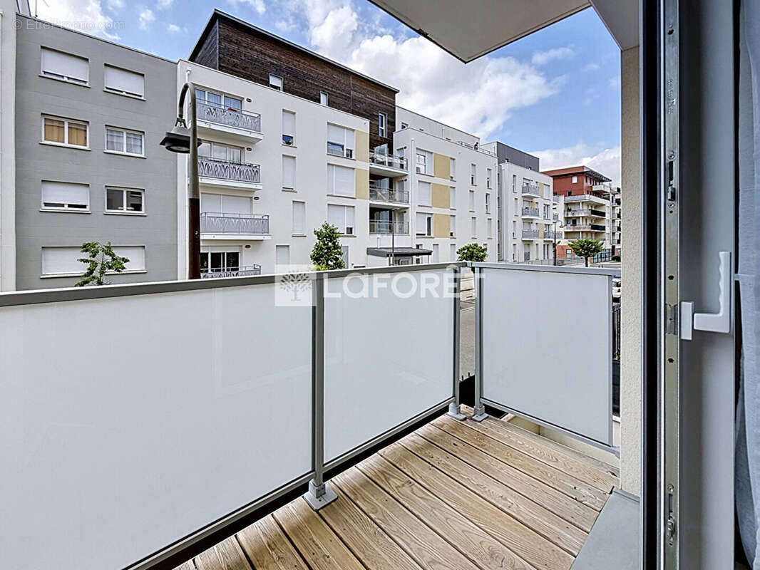 Appartement à LUCE