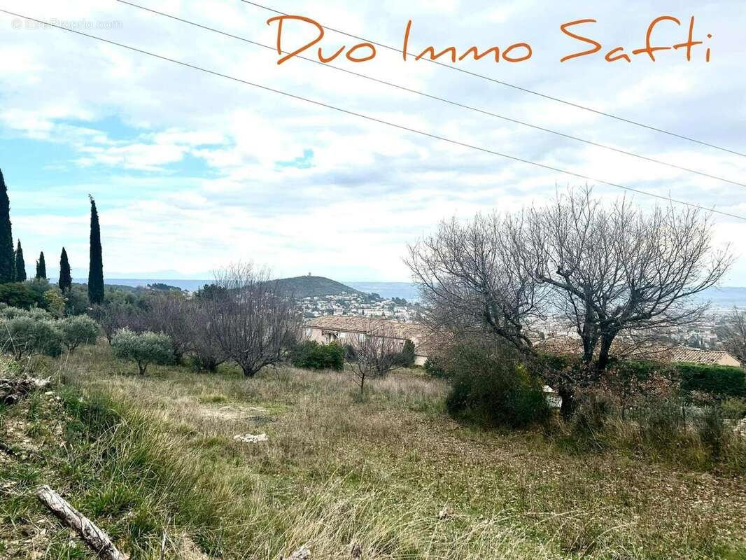 Photo 2 - Terrain à MANOSQUE