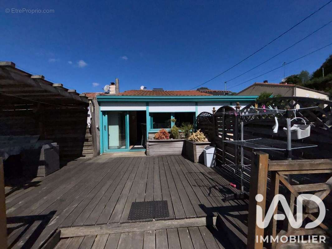 Maison 142 m² à Menomblet  - photo 2