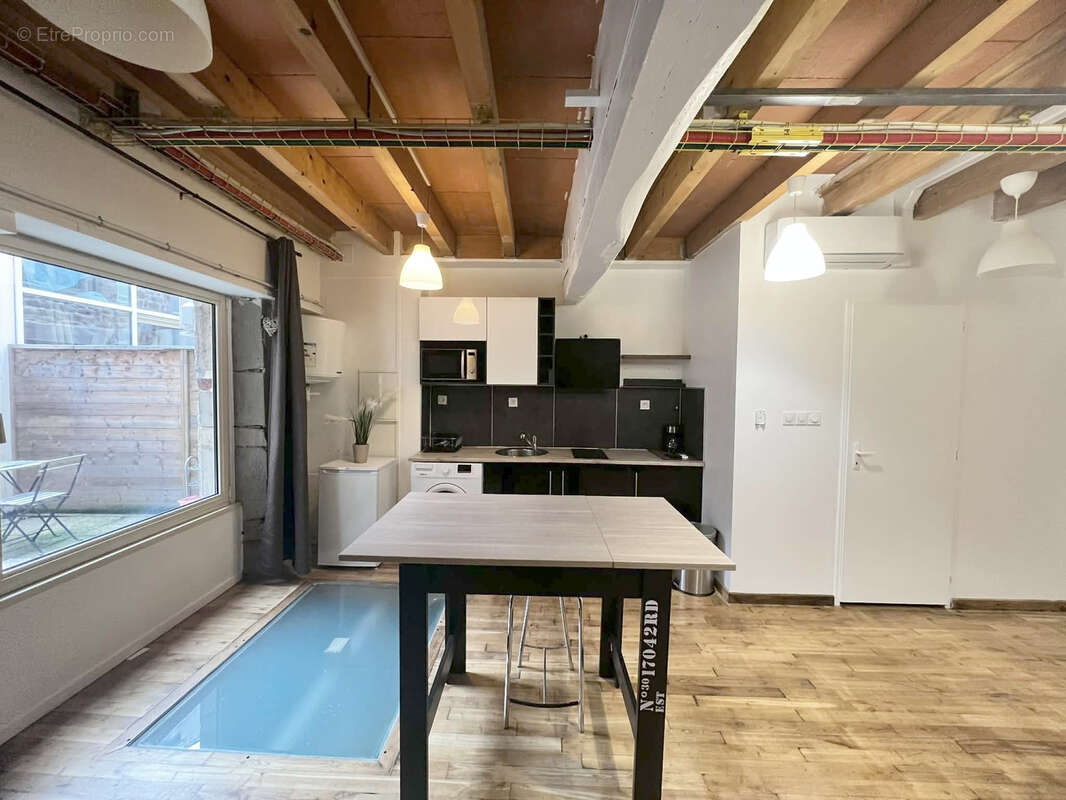 Appartement à SAINT-ETIENNE