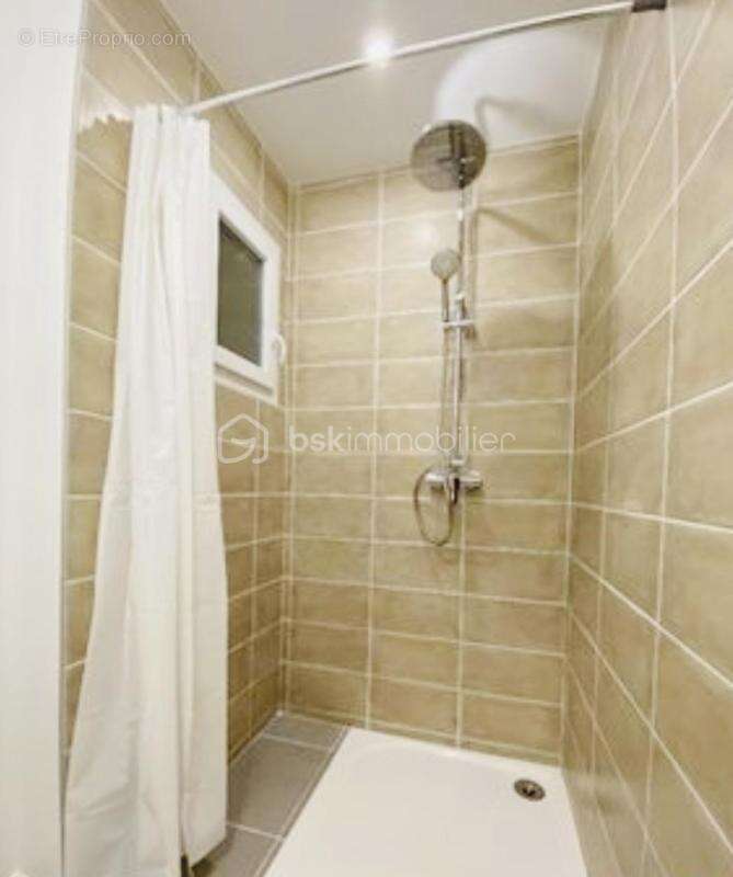 Appartement à LIGNAN-SUR-ORB