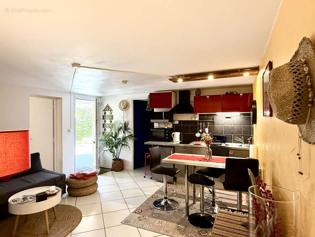Maison à PEROLS