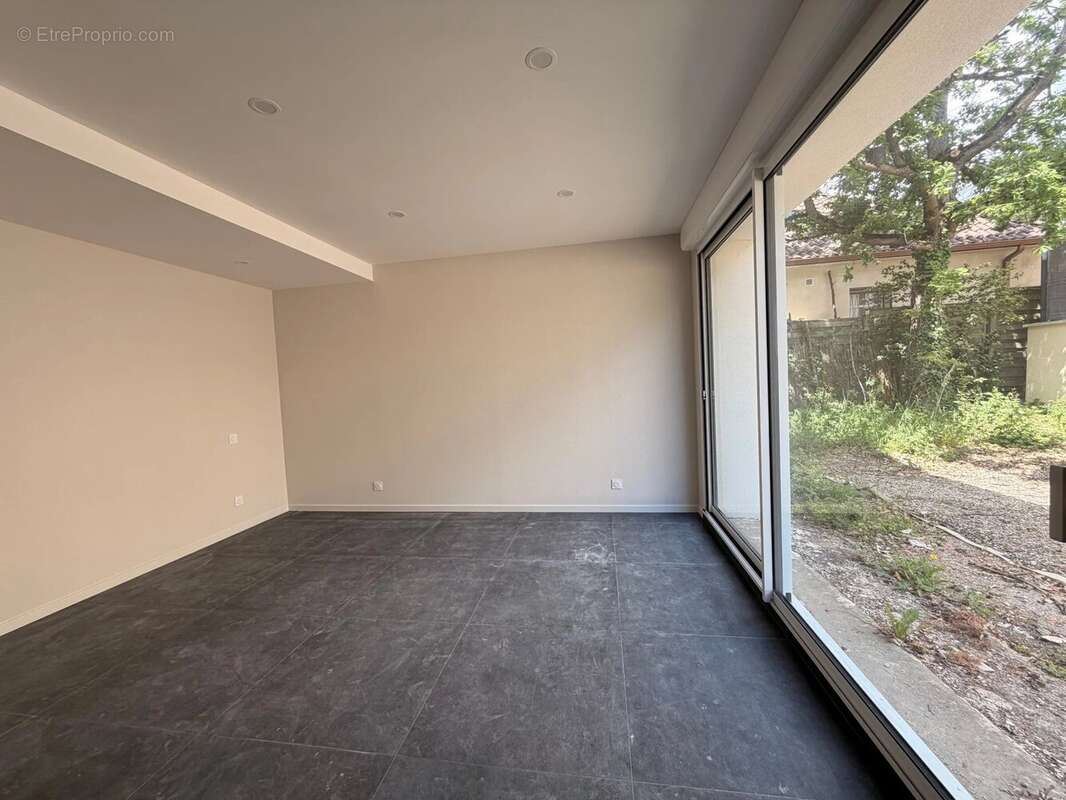 Appartement à VERFEIL