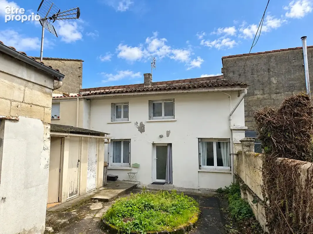 Saint-andré-de-cubzac ? maison 3 pièces avec cour privative - photo 2