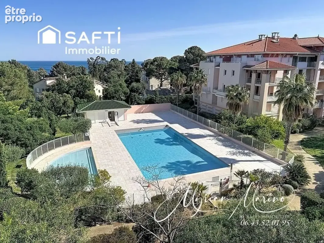 Photo 1 - Appartement à FREJUS
