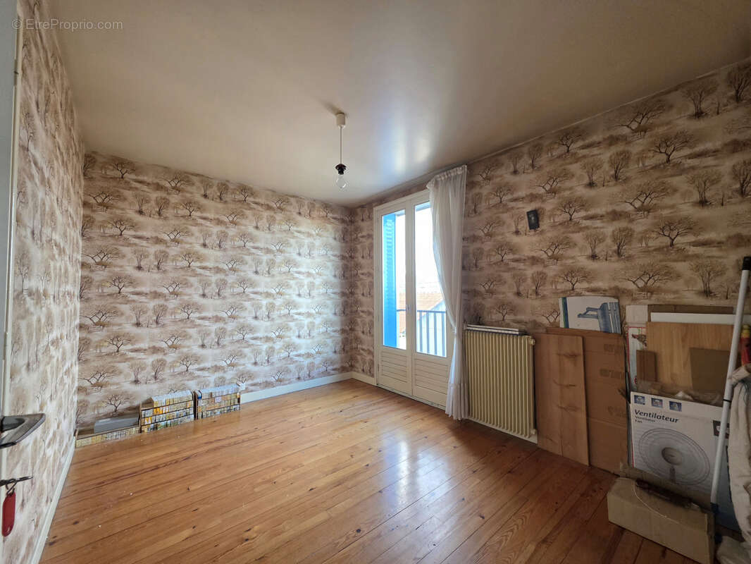 Maison à CLERMONT-FERRAND