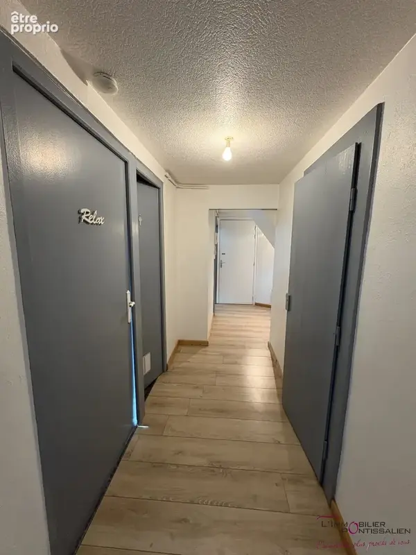 Pontarlier : appartement de type 3 au coeur du centre-ville, 2 chambres, cave et grenier - photo 7