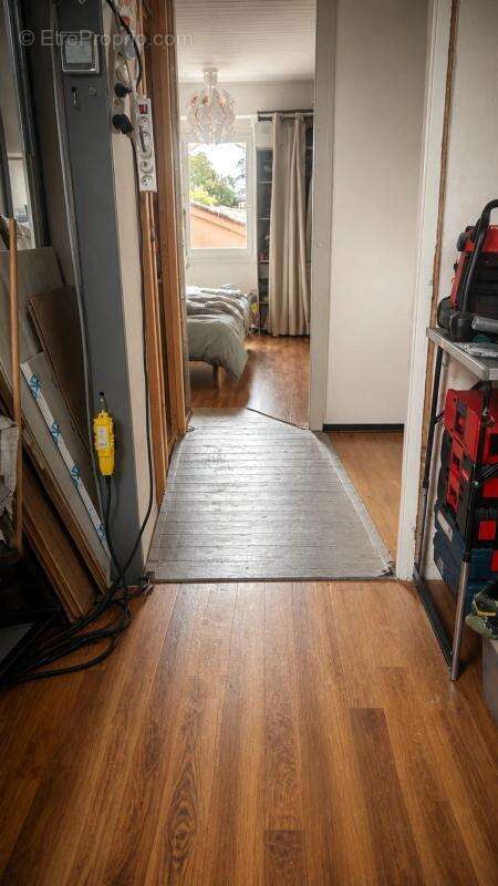 Maison 80 m2 rénovée avec annexe de 40m2 négociable - photo 11