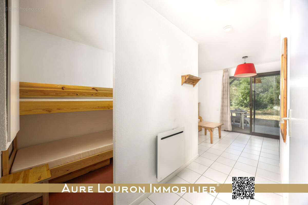 Studio cabine pmr avec terrasse 24.62m2 - arreau (village) - photo 4