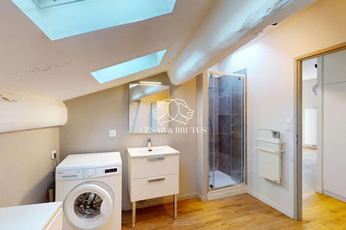 Appartement à LYON-4E