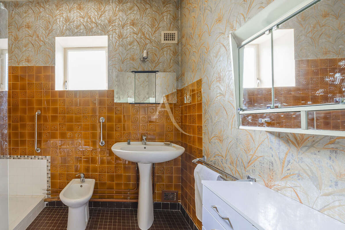 Appartement à GARCHES