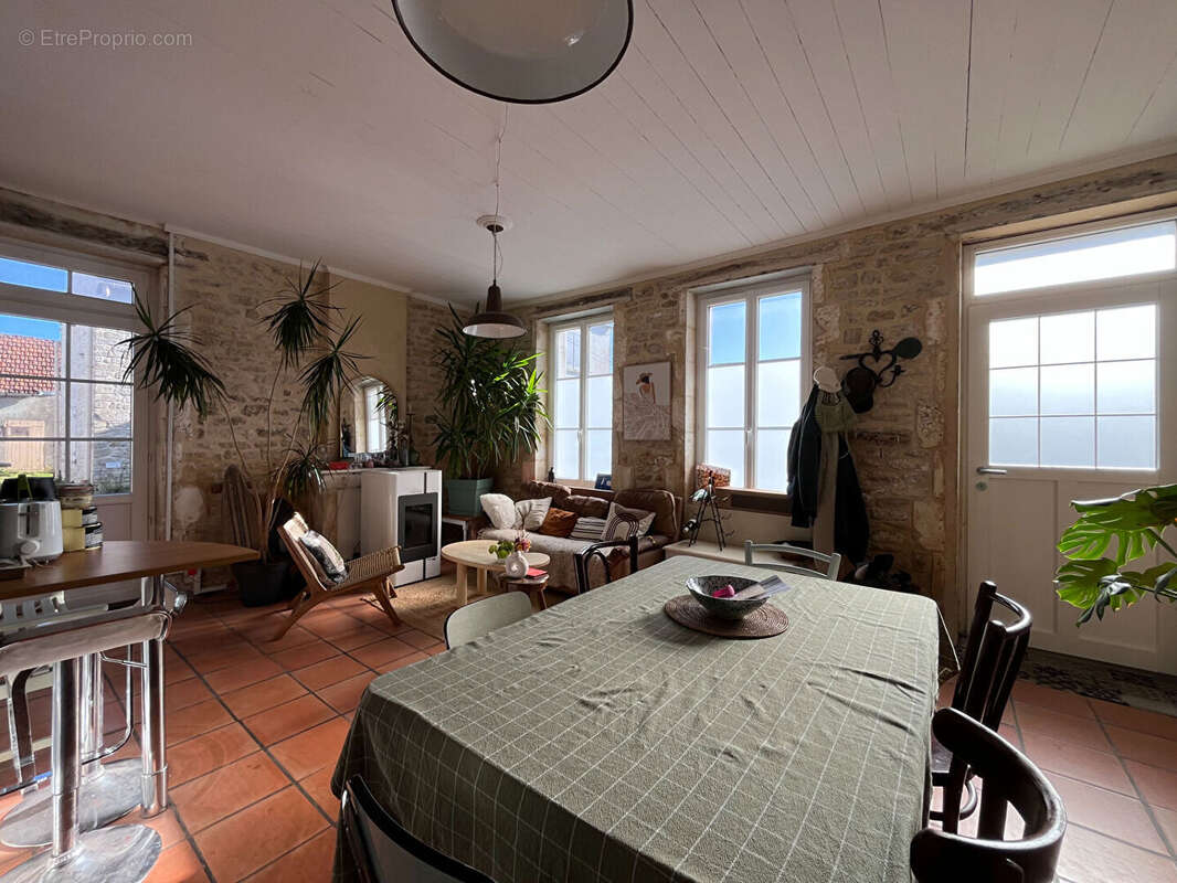 Maison à LE CHATEAU-D'OLERON