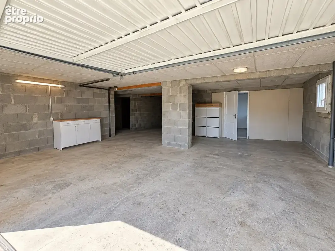Maison d'habitation sur sous sol complet et terrain de 1100m2 - photo 9