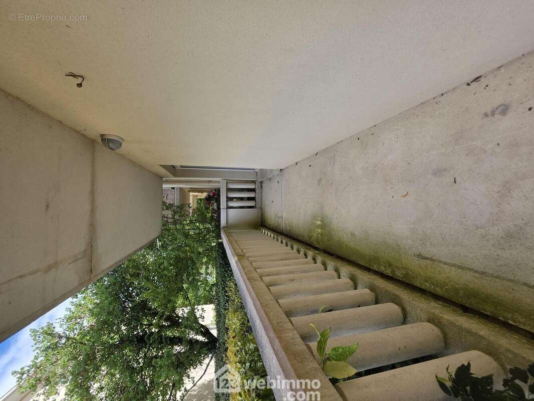 Terrasse de 8.6 m² - Appartement à BLANQUEFORT