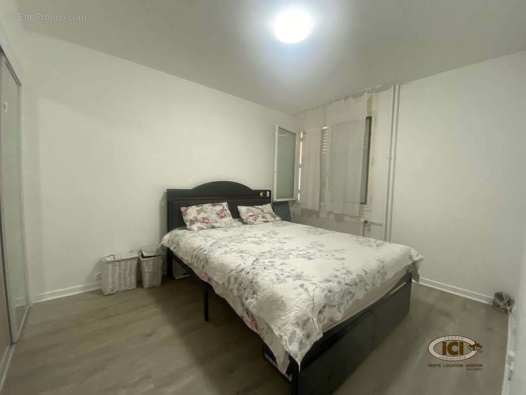 Appartement à AMBILLY