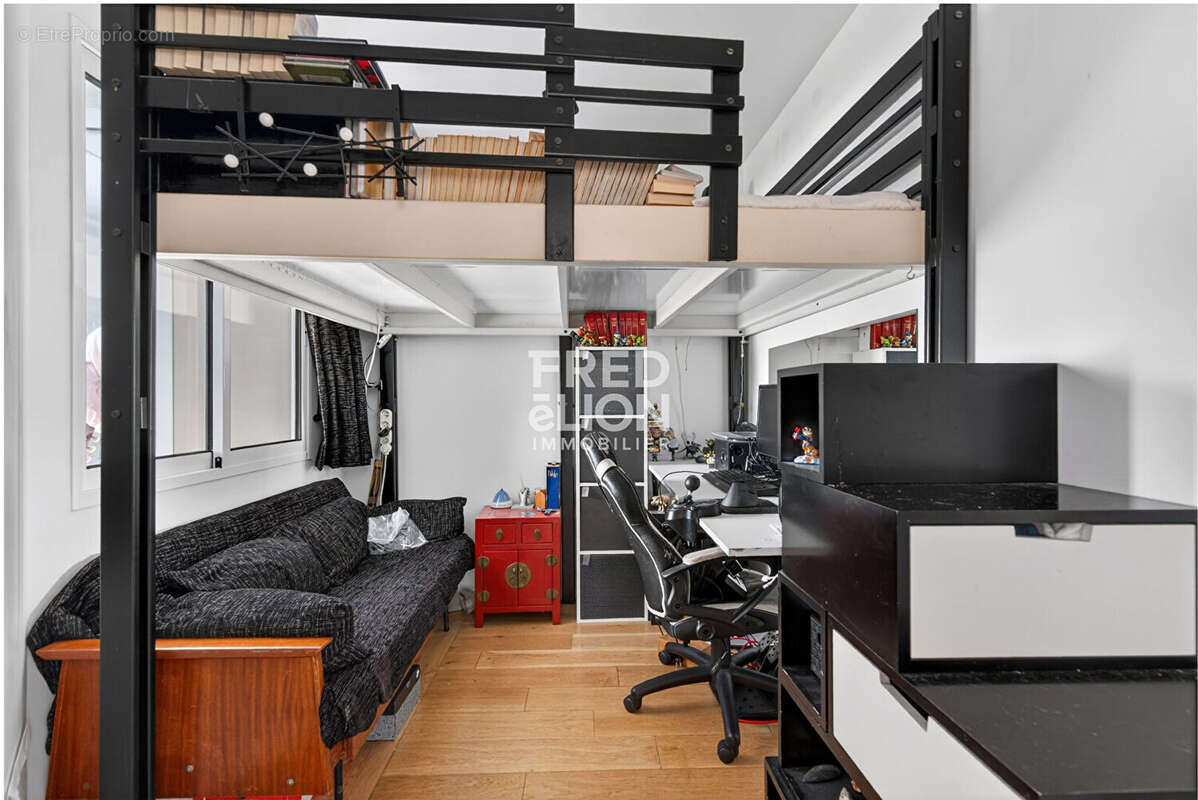 Appartement à PARIS-12E