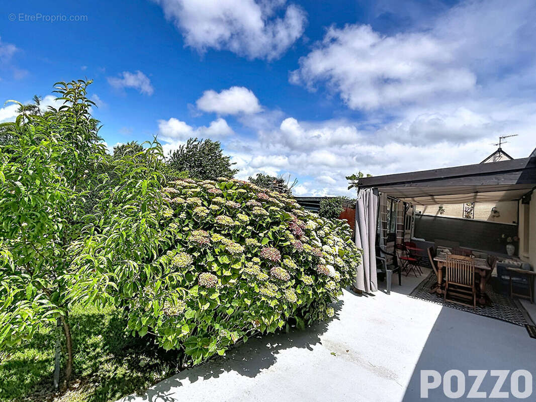 à 10 min de GRANVILLE : belle maison avec vie de plain pied  et beau jardin arboré ! - photo 16