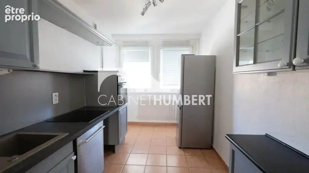 Appartement 4 pièces 87 m² à vendre à Saint-Etienne (42000) - photo 2