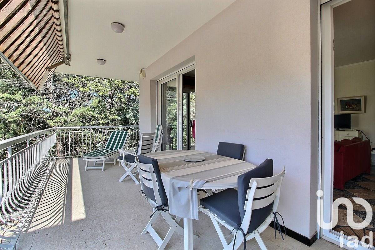 Photo 1 - Appartement à SANARY-SUR-MER