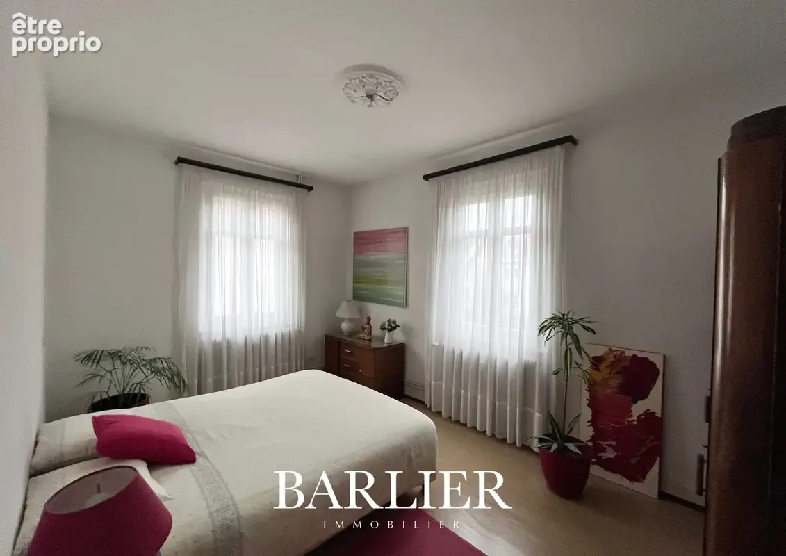 EXCLUSIVITÉ   Immeuble de 3 appartements avec garages et potentiel d’aménagement - photo 5