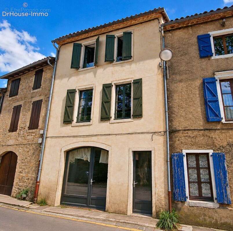 Maison 150 m² à Saint-Antonin-Noble-Val  - photo 17