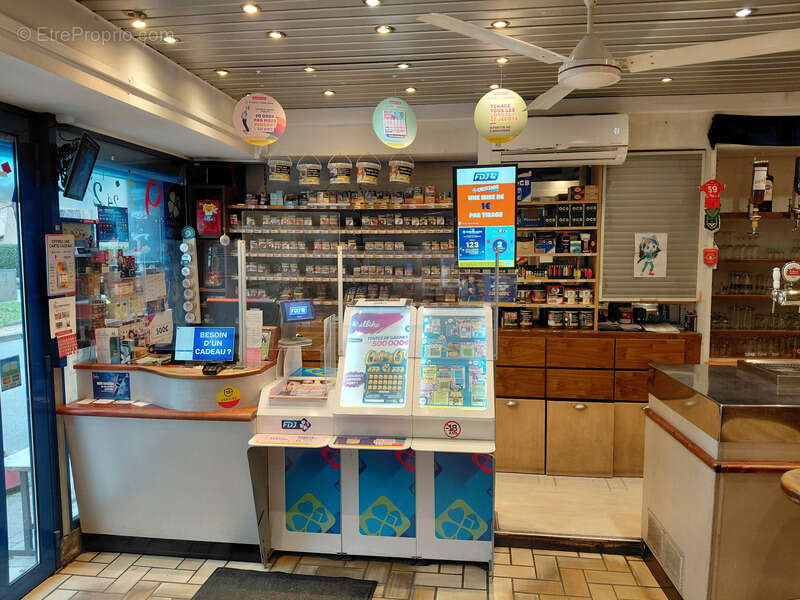 Commerce à MUSSIDAN