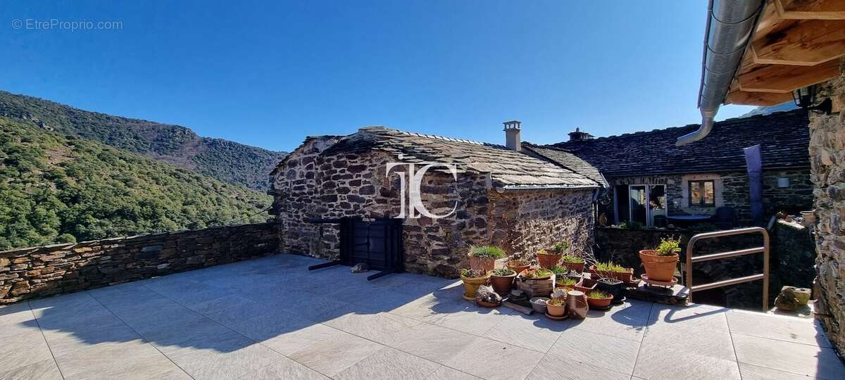 Maison à MALARCE-SUR-LA-THINES