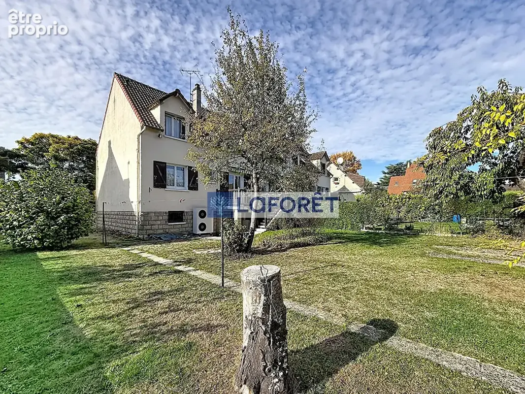 Maison à MAUREPAS
