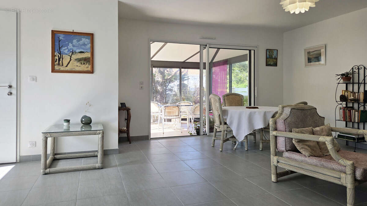 Maison à SAINT-HILAIRE-DE-RIEZ